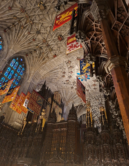 Singing in English cathedrals